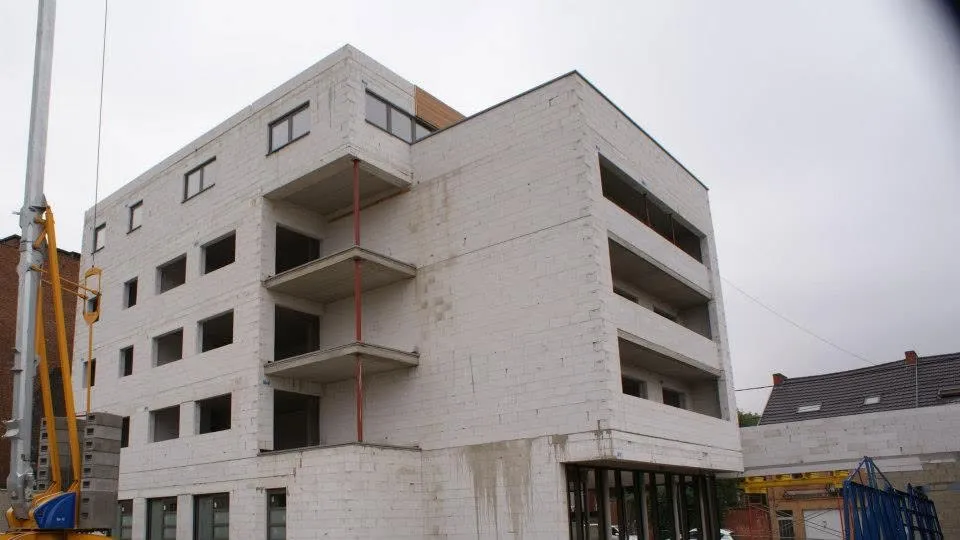 10 logements et un show-room