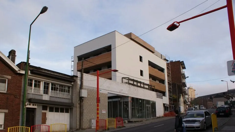 10 logements et un show-room
